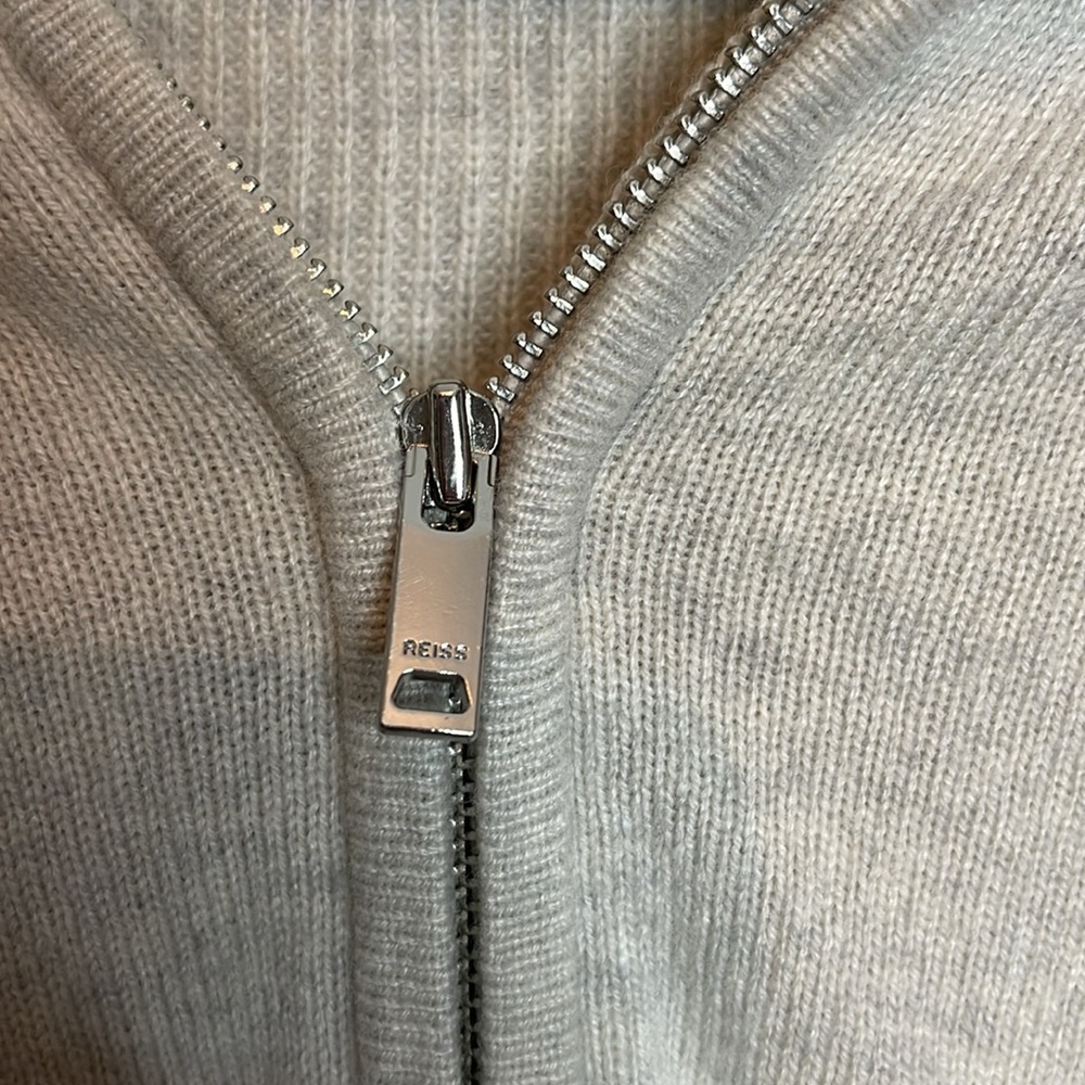Reiss Wool and Cashmere Blend Quarter Zip Sweater in Gray Size Small - Picture 5 of 7